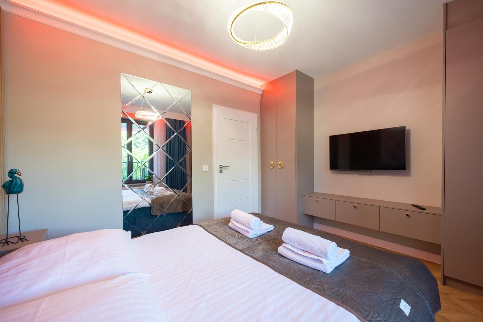 Golden Park Aparthotel شتشيتسين المظهر الخارجي الصورة