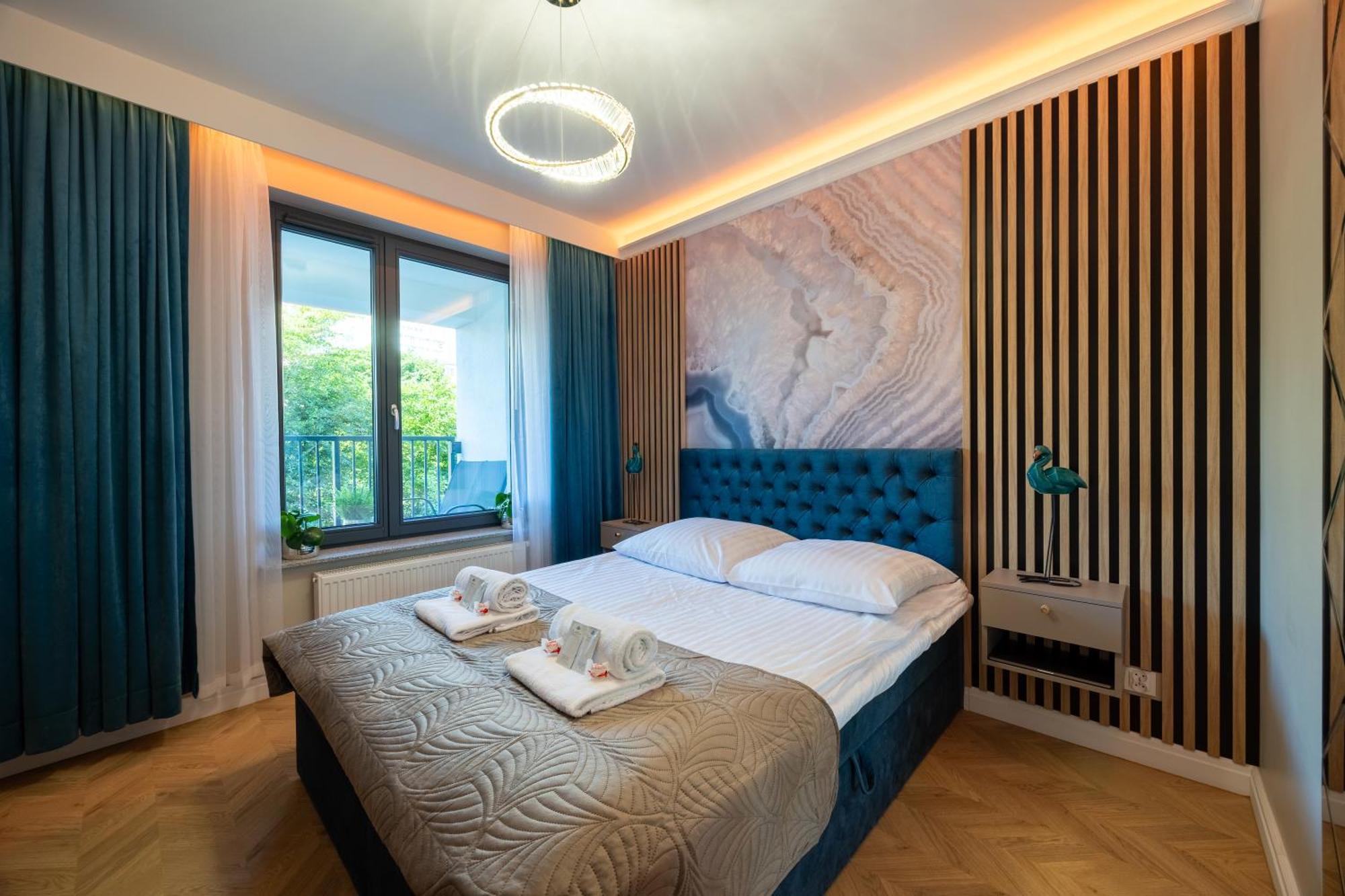 Golden Park Aparthotel شتشيتسين المظهر الخارجي الصورة