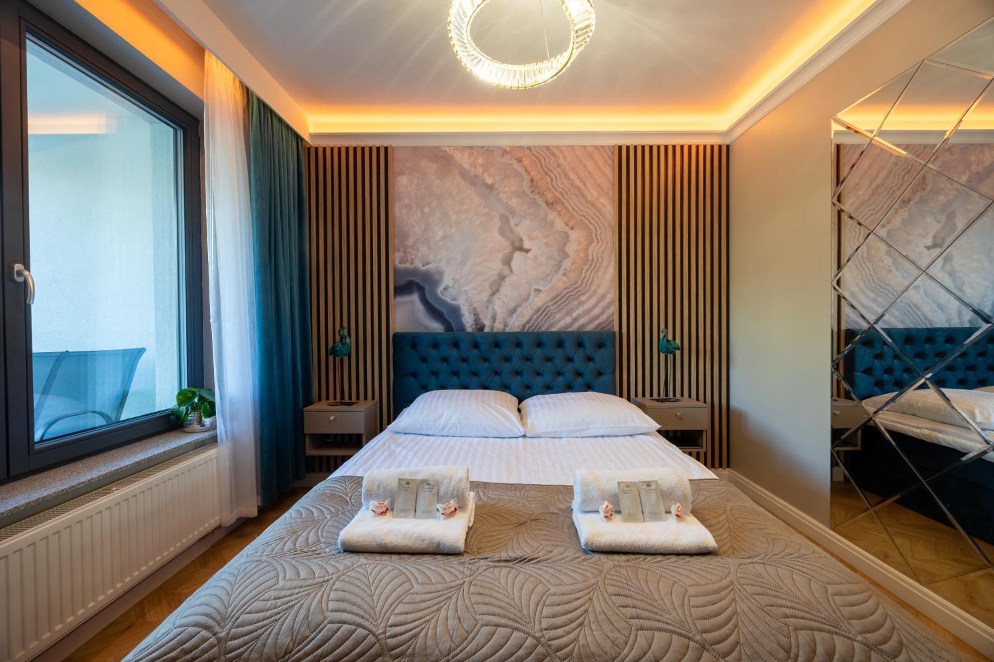 Golden Park Aparthotel شتشيتسين المظهر الخارجي الصورة